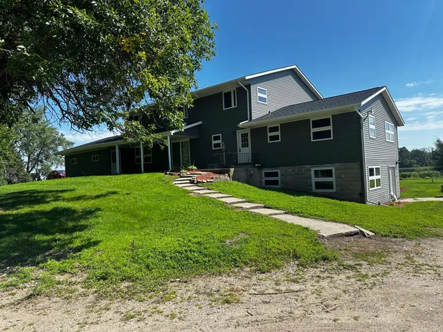 $599,900 | 6455 7th Avenue Northwest, Willmar, MN 56201