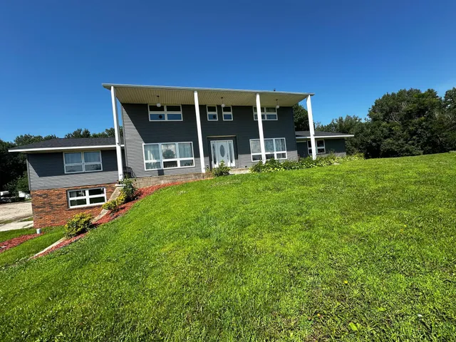 $599,900 | 6455 7th Avenue Northwest, Willmar, MN 56201