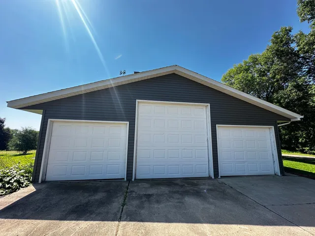 $599,900 | 6455 7th Avenue Northwest, Willmar, MN 56201