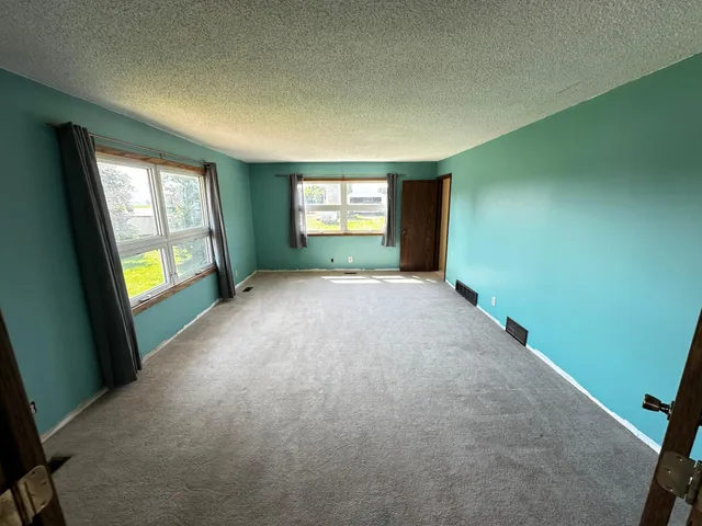 $599,900 | 6455 7th Avenue Northwest, Willmar, MN 56201