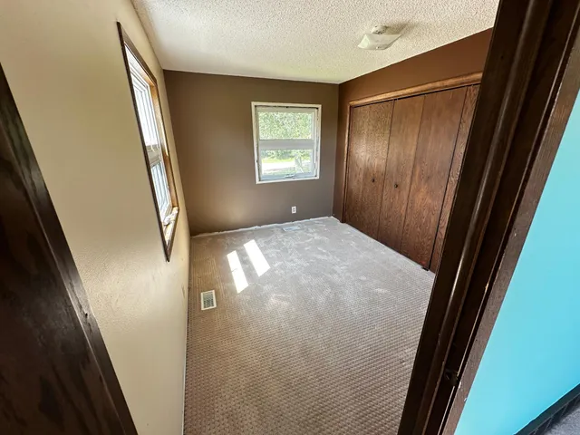 $599,900 | 6455 7th Avenue Northwest, Willmar, MN 56201