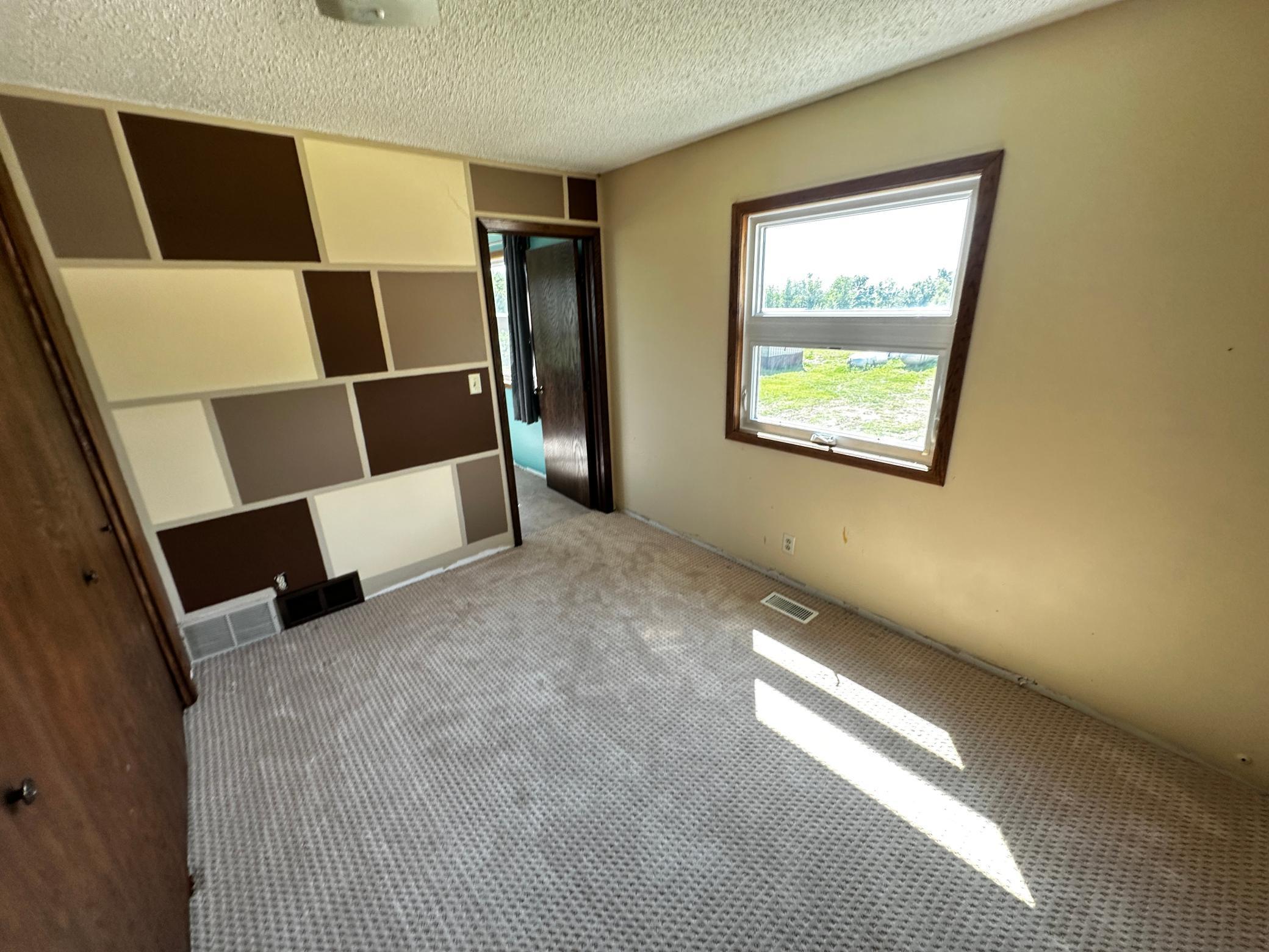 6455 7th Avenue Northwest Willmar, MN 56201 - Photo 44 of 125