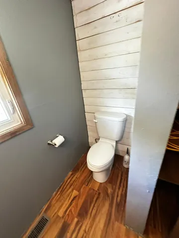 $599,900 | 6455 7th Avenue Northwest, Willmar, MN 56201