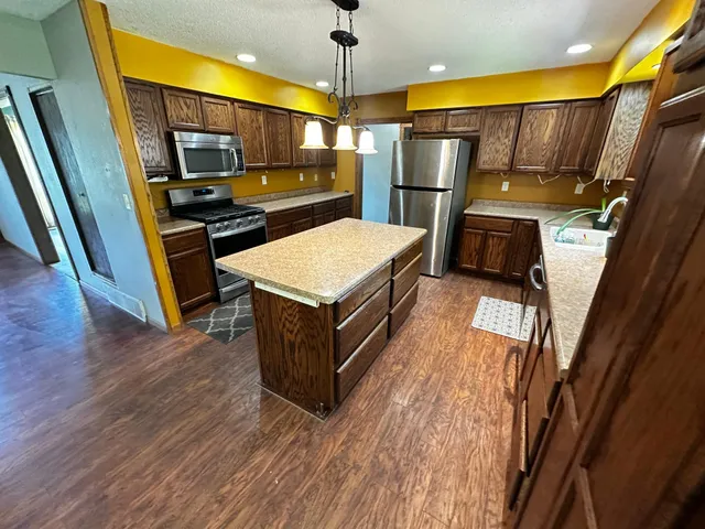 $599,900 | 6455 7th Avenue Northwest, Willmar, MN 56201