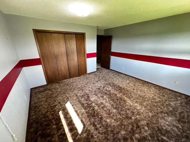 $599,900 | 6455 7th Avenue Northwest, Willmar, MN 56201