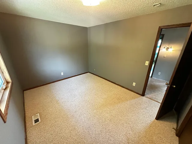 $599,900 | 6455 7th Avenue Northwest, Willmar, MN 56201