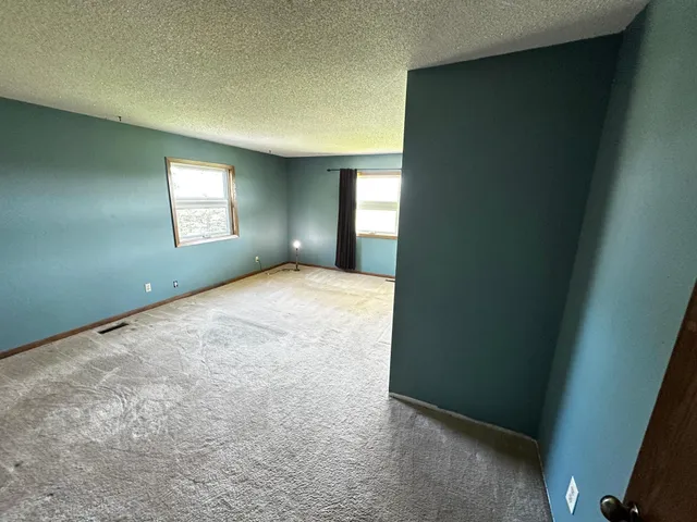 $599,900 | 6455 7th Avenue Northwest, Willmar, MN 56201