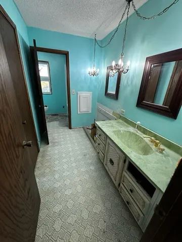 $599,900 | 6455 7th Avenue Northwest, Willmar, MN 56201