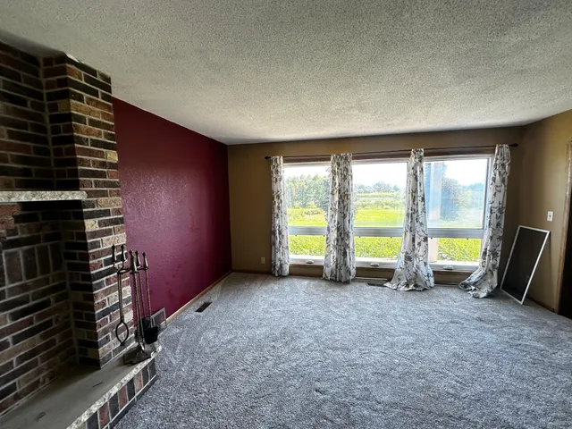 $599,900 | 6455 7th Avenue Northwest, Willmar, MN 56201