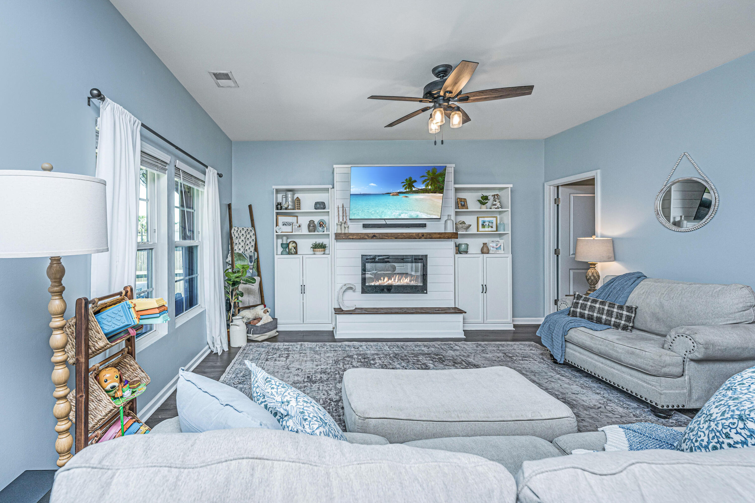 437 Spanish Wells Road Summerville, SC 29486 - Photo 6 of 21
