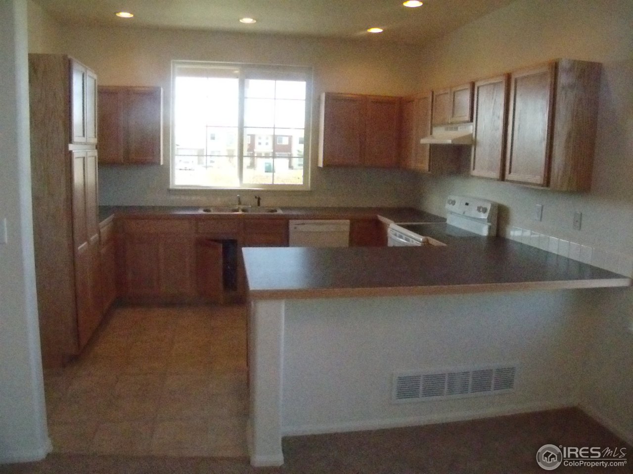 527 Stoney Brook Road Fort Collins, CO 80525 - Photo 8 of 17 Gallery Image 8