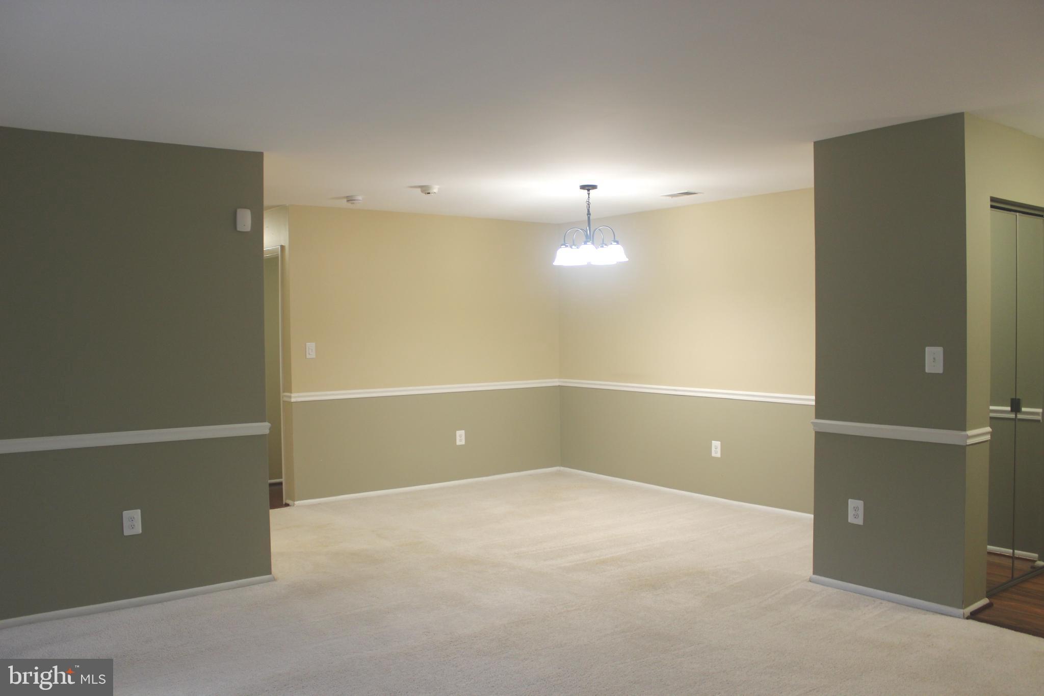 8141 Needwood Road, Unit T103 Derwood, MD 20855 - Photo 13 of 58 Dining room