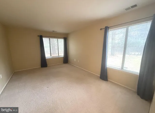 $2,100 | 8141 Needwood Road, Unit T103, Derwood, MD 20855