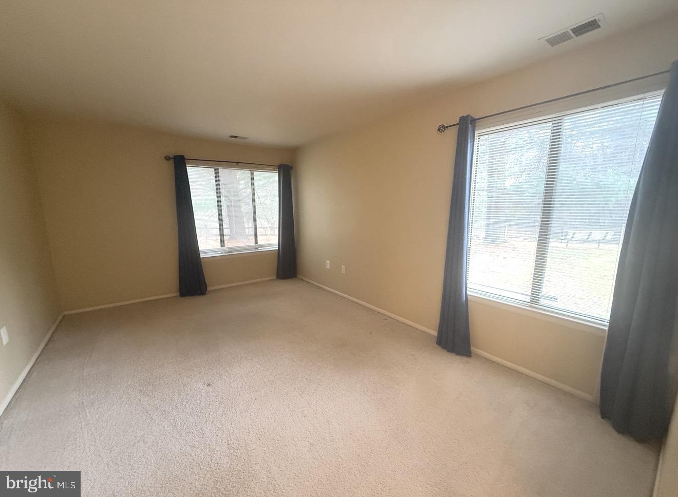 8141 Needwood Road, Unit T103 Derwood, MD 20855 - Photo 27 of 58 Main Bedroom