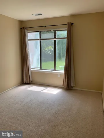 $2,100 | 8141 Needwood Road, Unit T103, Derwood, MD 20855