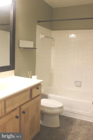 $2,100 | 8141 Needwood Road, Unit T103, Derwood, MD 20855