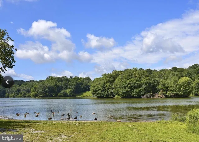 $2,100 | 8141 Needwood Road, Unit T103, Derwood, MD 20855