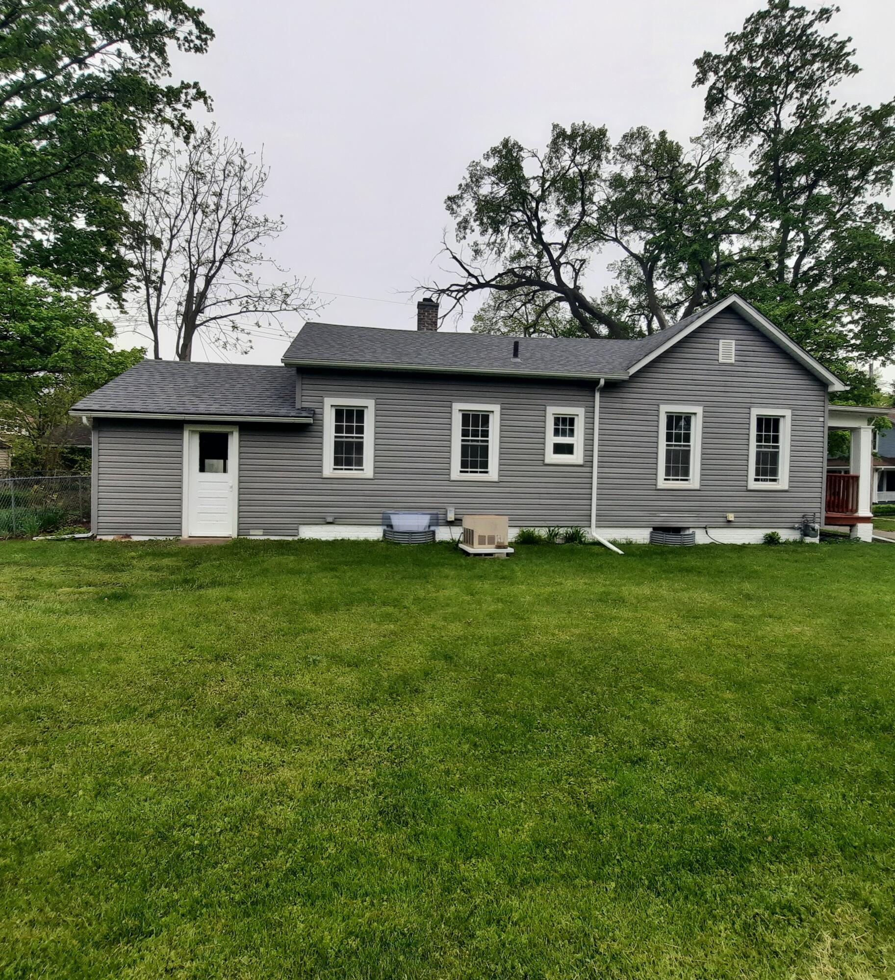 507 4th Street La Porte, IN 46350 - Photo 7 of 29 1825x2000