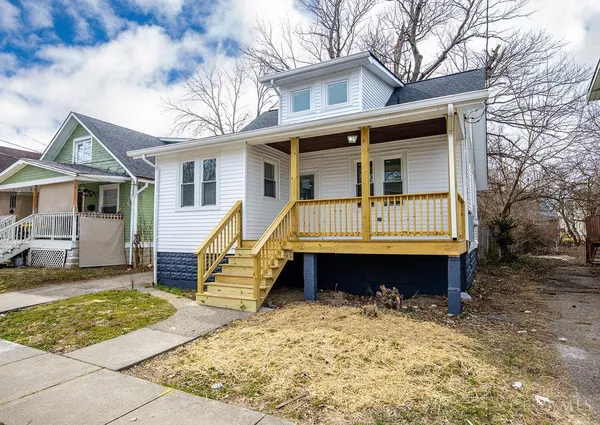 $220,000 | 6839 Greismer Avenue, North College Hill, OH 45239