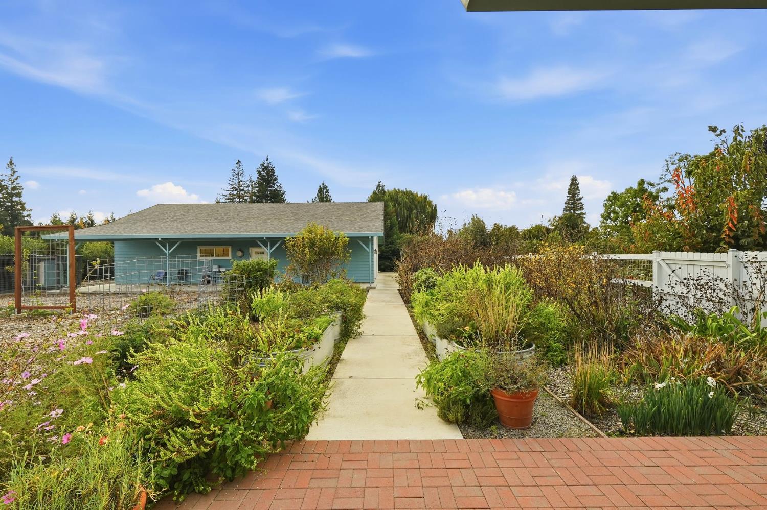 6380 Landmark Place Stockton, CA 95215 - Photo 29 of 39 a view of a house with a yard