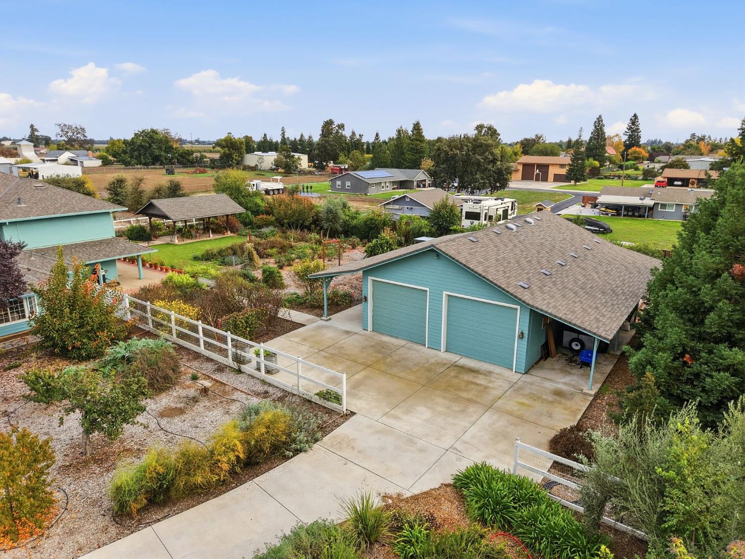 6380 Landmark Place Stockton, CA 95215 - Photo 38 of 39 a view of a house with a yard and lake view