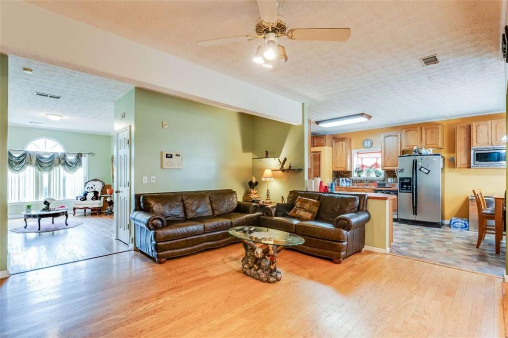 4268 Wyndham Park Circle Decatur, GA 30034 - Photo 16 of 43