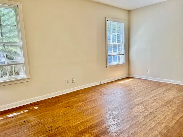 $1,995 | 923 Keith Lane, Austin, TX 78705