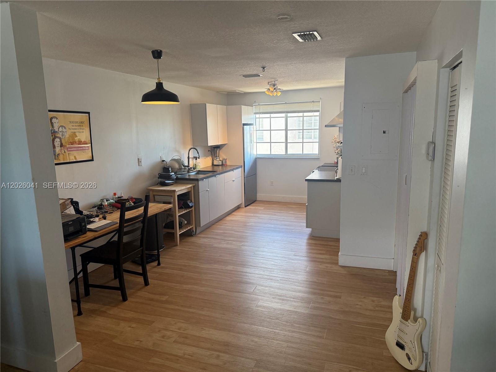 12015 Southwest 14th Street Miami, FL 33184 - Photo 7 of 24