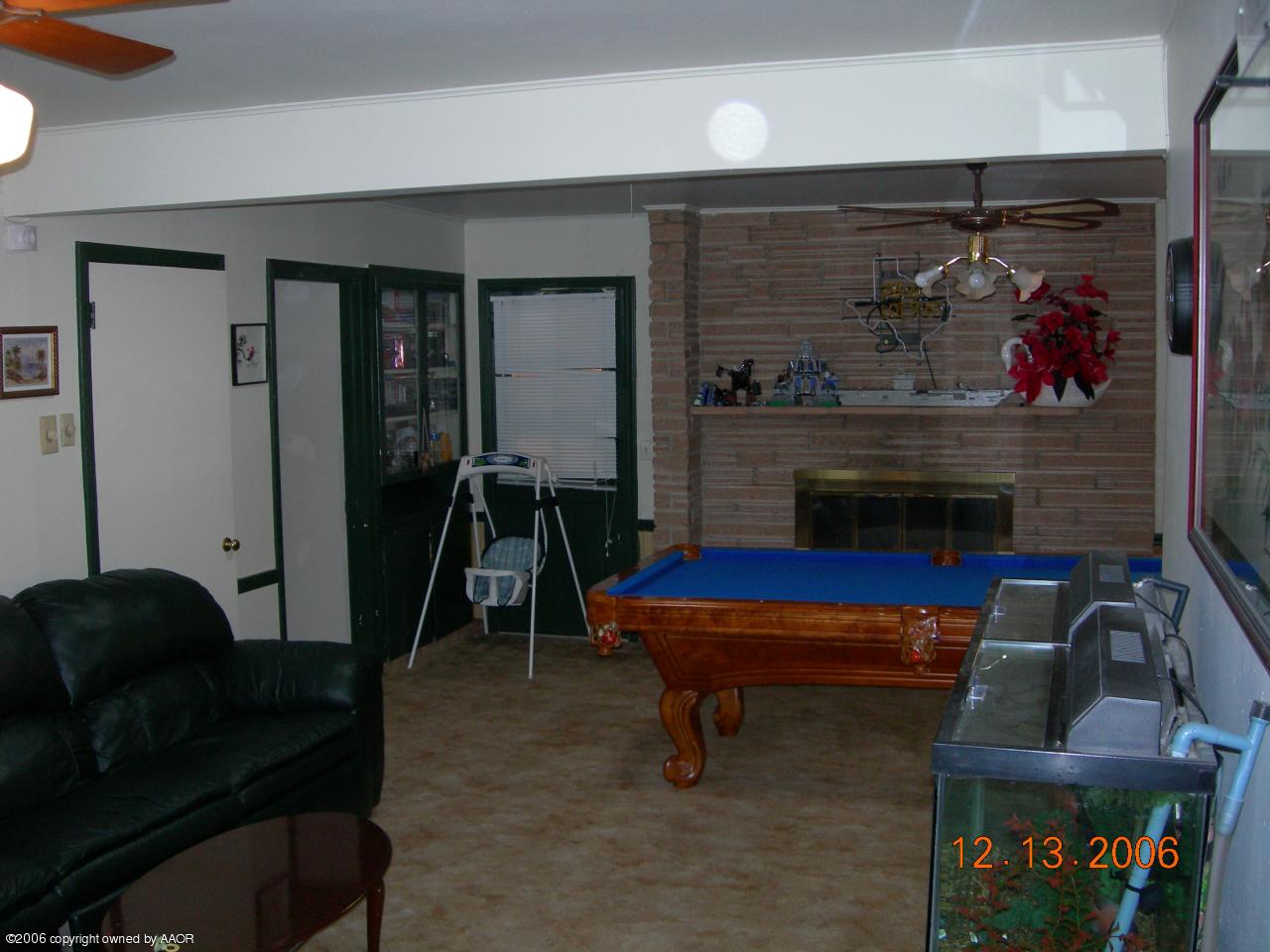 3508 South Rusk Street Amarillo, TX 79109 - Photo 3 of 4 Living Room 2