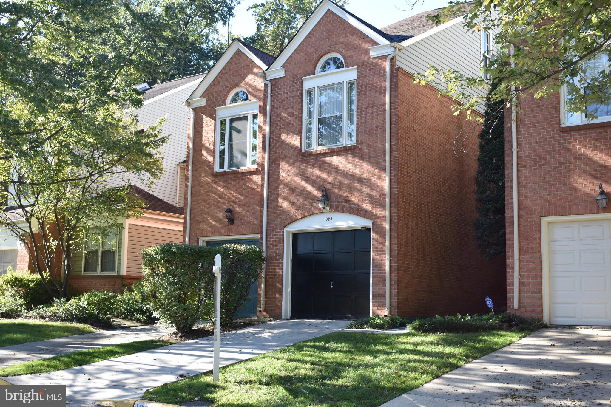 1925 Duffield Lane Alexandria, VA 22307 - Photo 1 of 24 Exterior (Front)