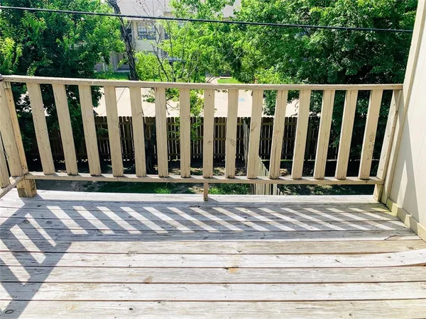 $995 | 308 Manuel Drive, Unit C, College Station, TX 77840