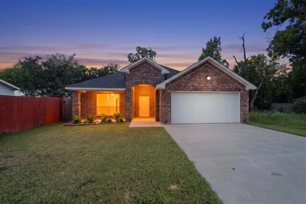 $255,000 | 3912 Oneal Street, Greenville, TX 75401