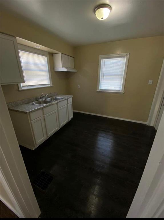 4834 Brookville Road Indianapolis, IN 46201 - Photo 7 of 7 Gallery Image 7