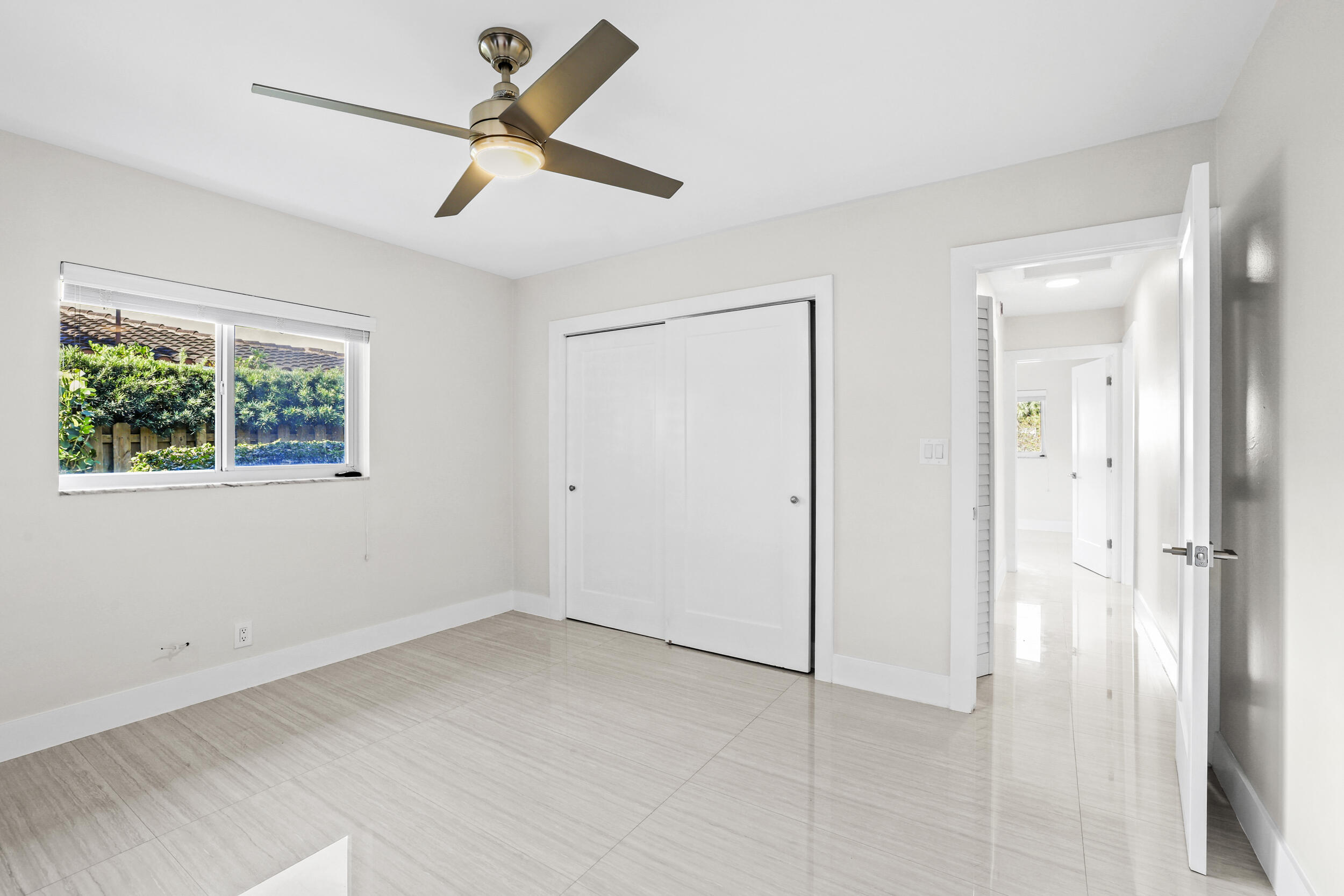 4240 Northeast 22nd Terrace Lighthouse Point, FL 33064 - Photo 20 of 54 21__62_2240