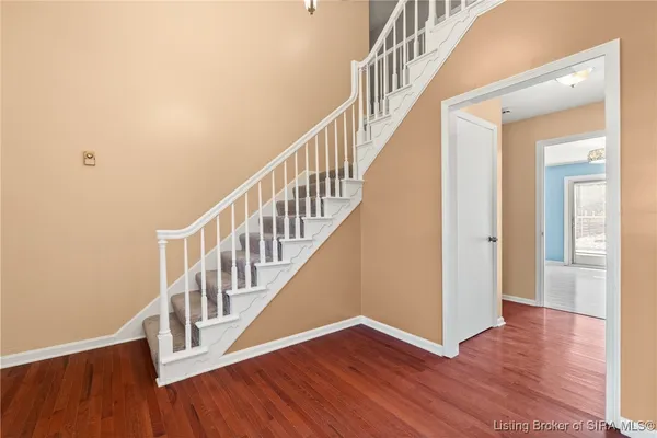 $550,000 | 512 West Water Street, Borden, IN 47106