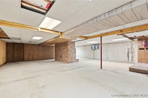 $550,000 | 512 West Water Street, Borden, IN 47106