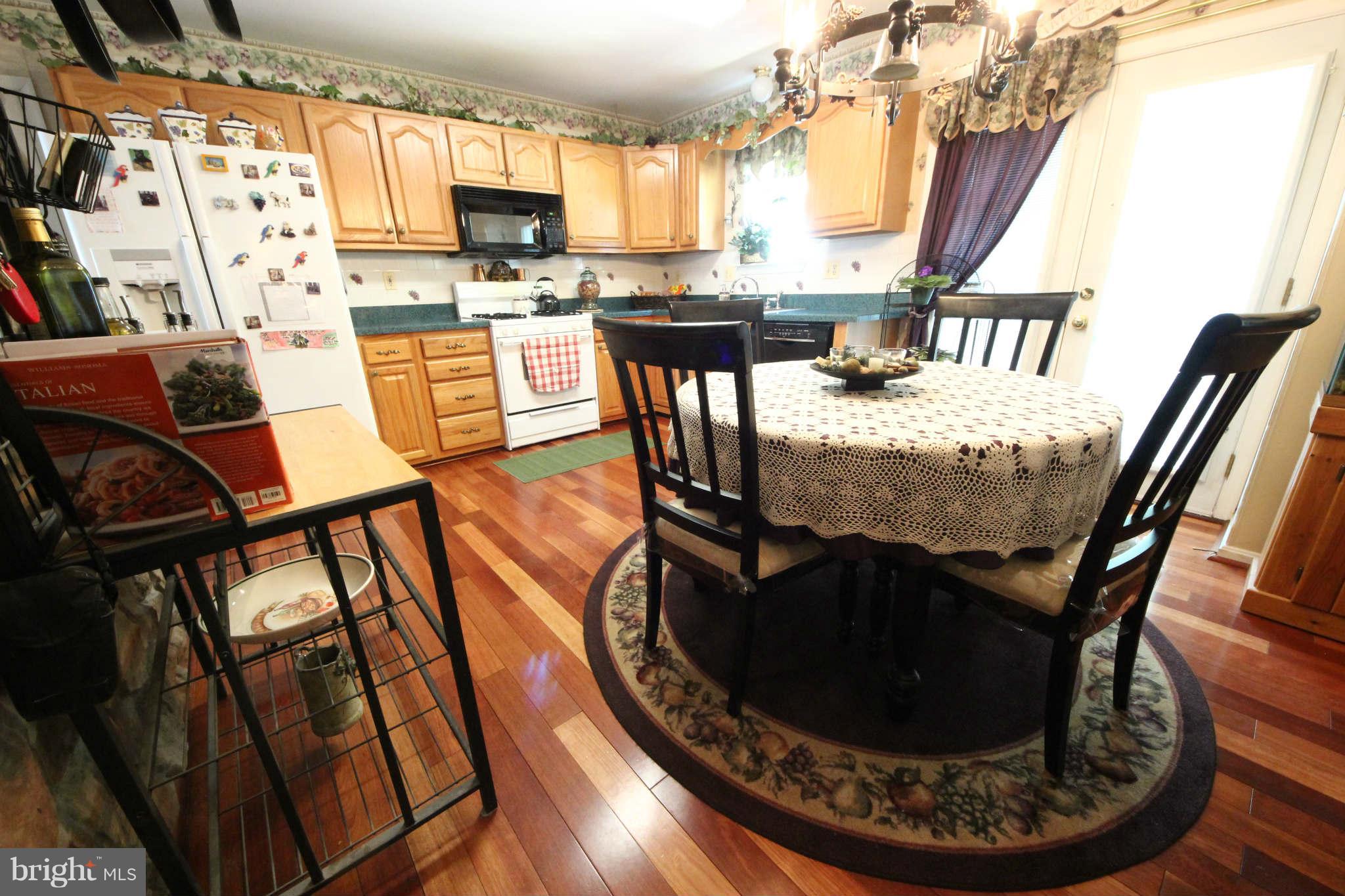 83 Yew Road Baltimore, MD 21221 - Photo 7 of 28 Kitchen