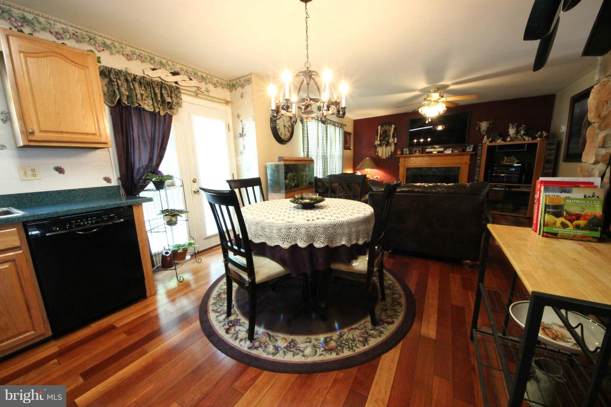 83 Yew Road Baltimore, MD 21221 - Photo 8 of 28 Kitchen