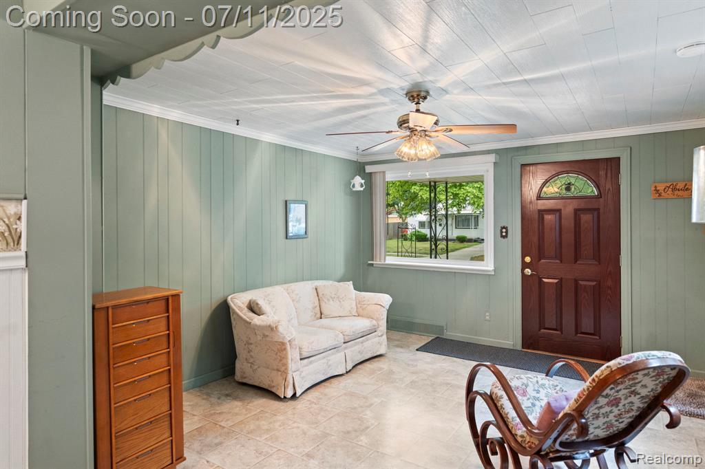 7557 Standard Street Center Line, MI 48015 - Photo 14 of 41 Gallery Image 14
