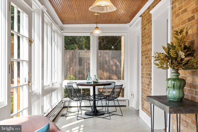 $1,400,000 | 204 Elm Street, Alexandria, VA 22301