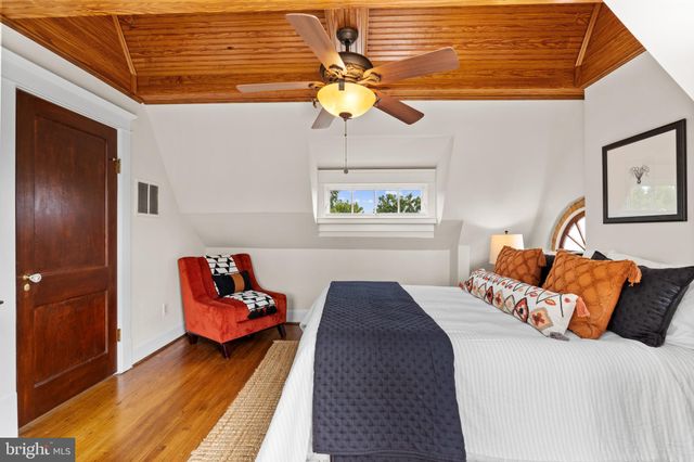 $1,400,000 | 204 Elm Street, Alexandria, VA 22301