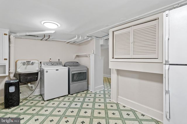 $1,400,000 | 204 Elm Street, Alexandria, VA 22301