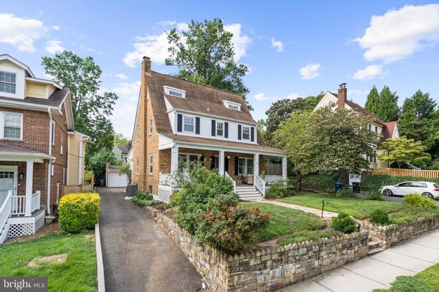 $1,400,000 | 204 Elm Street, Alexandria, VA 22301