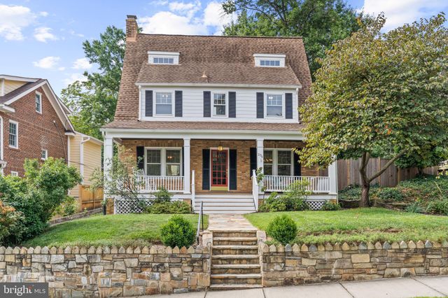 $1,400,000 | 204 Elm Street, Alexandria, VA 22301
