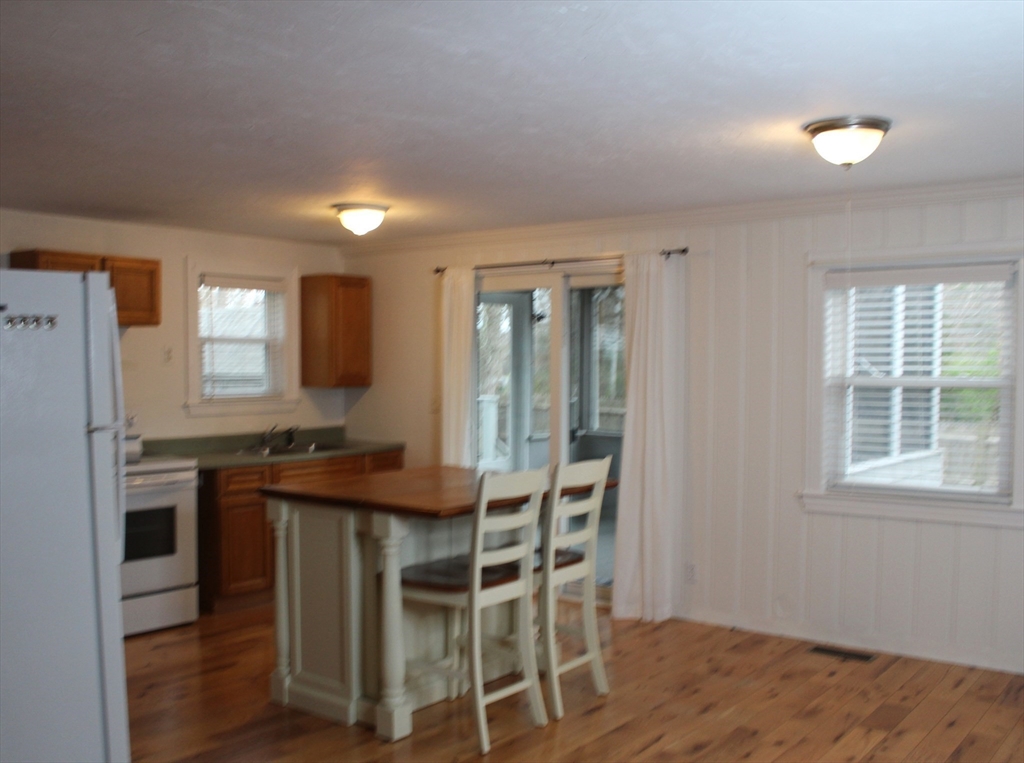 81 Winthrop Road, Unit 81 Plymouth, MA 02360 - Photo 6 of 37
