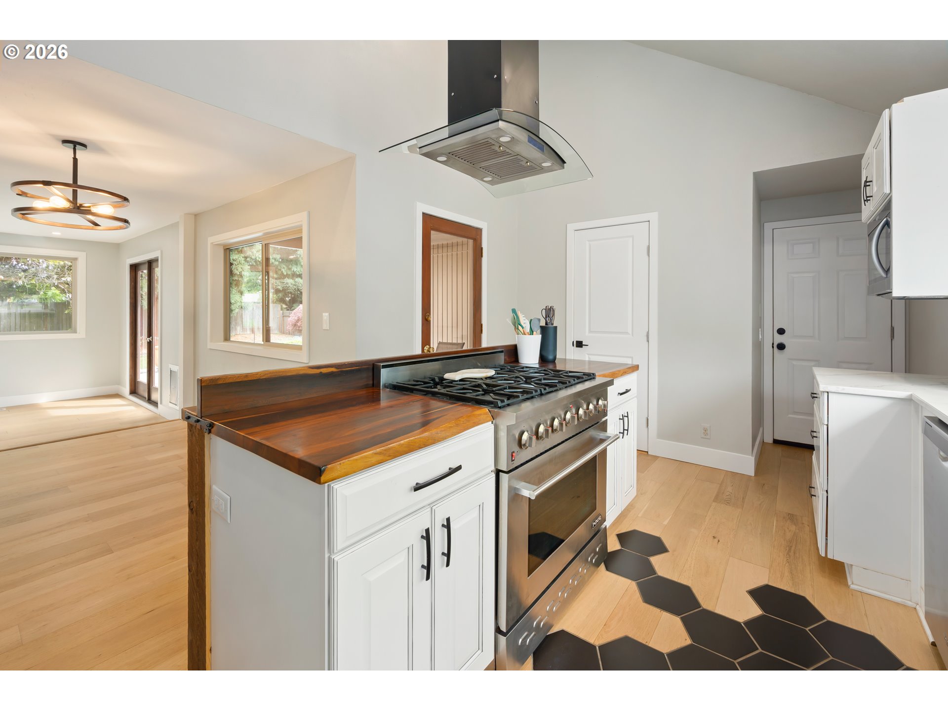 2742 Wingate Street Eugene, OR 97408 - Photo 15 of 45