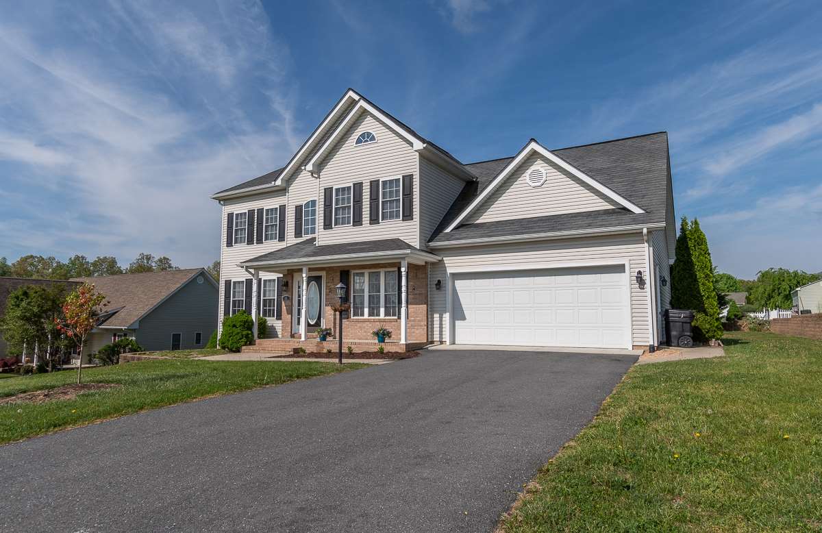 15 Mallard Road Stuarts Draft, VA 24477 - Photo 2 of 46 Gallery Image 2