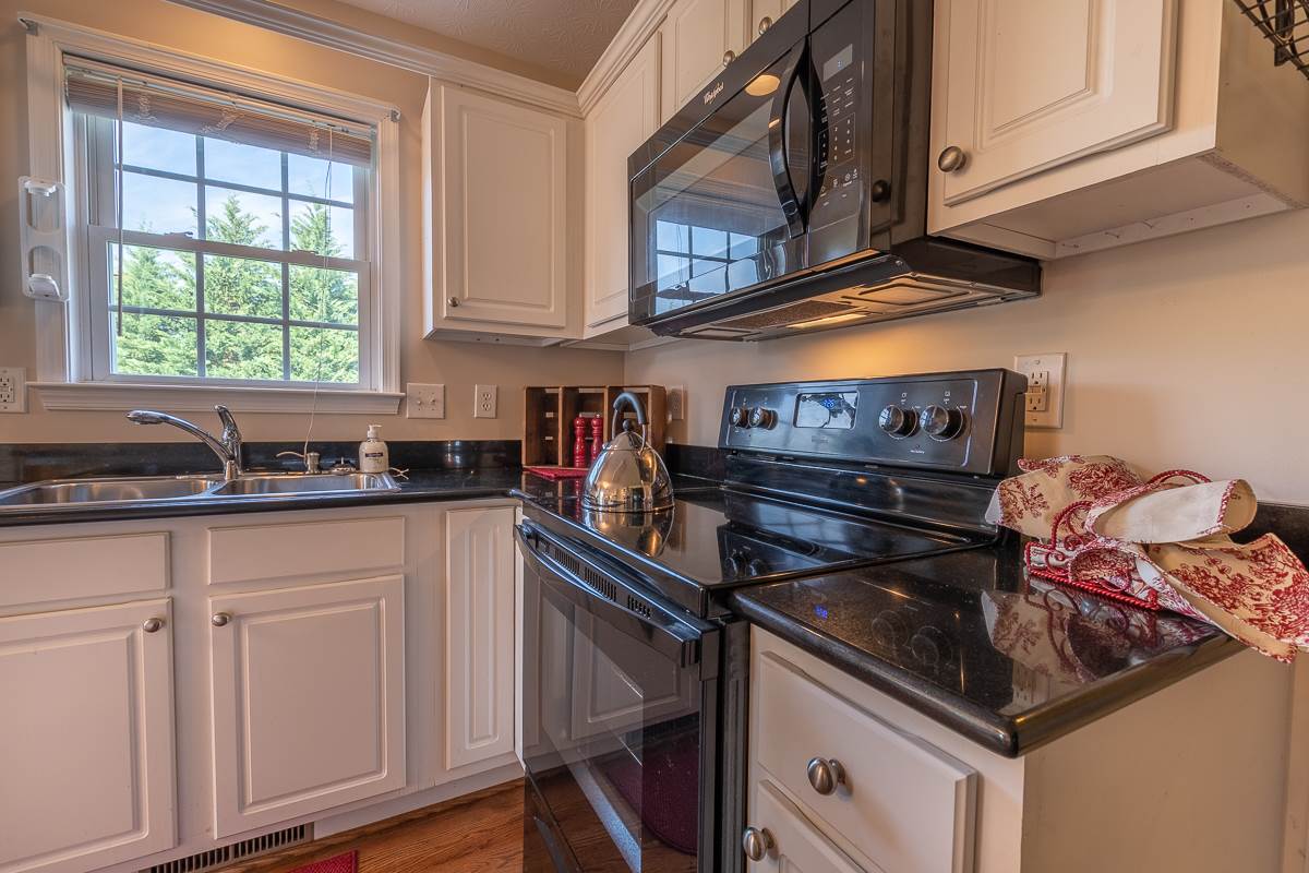 15 Mallard Road Stuarts Draft, VA 24477 - Photo 23 of 46 Gallery Image 23