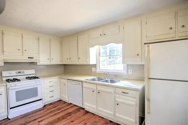 $2,100 | 2640 Tritt Lane, Marietta, GA 30062