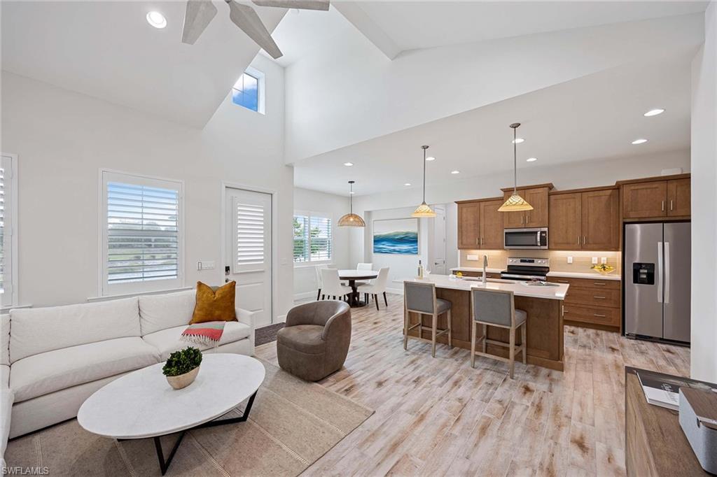 7018 Saona Court Naples, FL 34113 - Photo 5 of 29